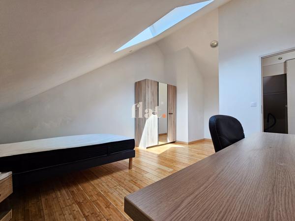 Maison 8 pièce(s) 6 chambre(s) 180 m²