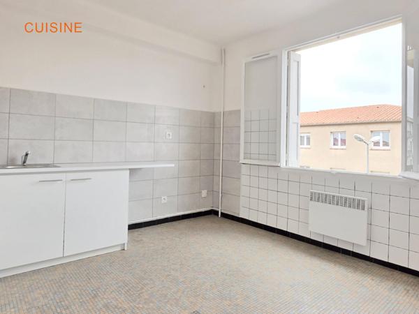 Appartement T3 de 70m2 avec Balcon filant - Emplacement stratégique
