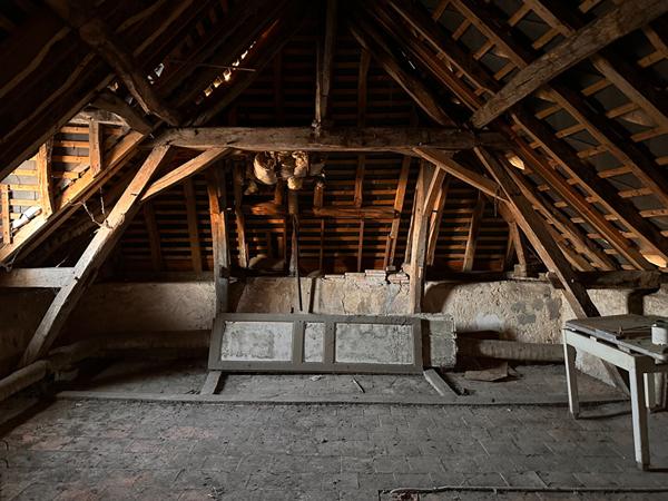 Grande maison ancienne à rénover - Fort potentiel locatif