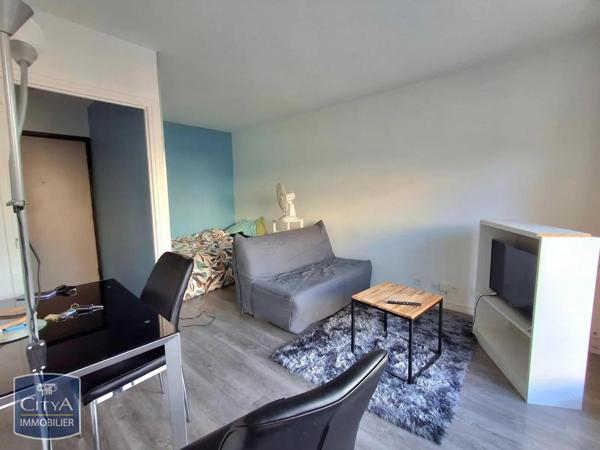 Appartement à louer 1 pièce 27m² Clermont-Ferrand (63000)
