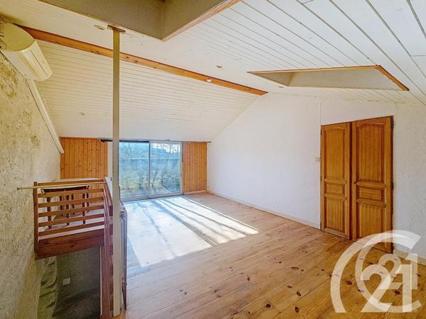 Maison à vendre  8 pièces - 228,82 m2 CHEVAL BLANC - 84