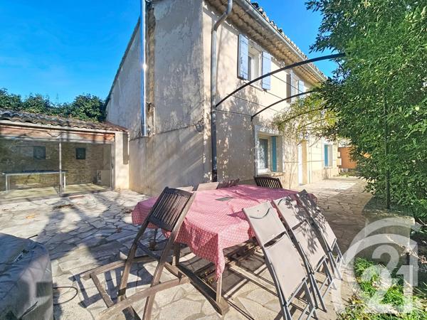 Maison à vendre  8 pièces - 228,82 m2 CHEVAL BLANC - 84