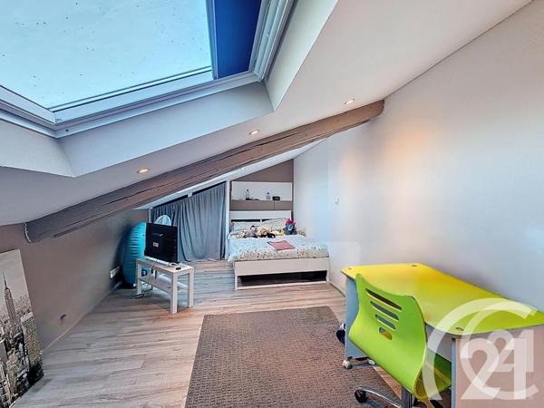 Maison à vendre  8 pièces - 228,82 m2 CHEVAL BLANC - 84