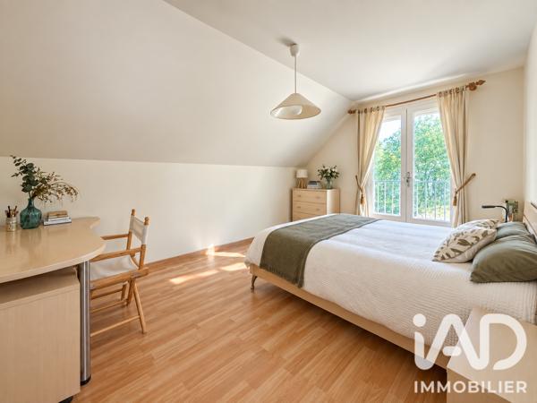 Maison à vendre 7 pièces 181,61 m² Santeny
