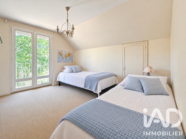 Maison à vendre 7 pièces 181,61 m² Santeny