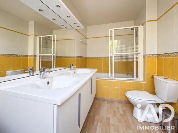Maison à vendre 7 pièces 181,61 m² Santeny