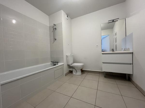 Appartement T2 récent avec balcon et parking – Toulouse 31300 - Toulouse (Toute La Ville)