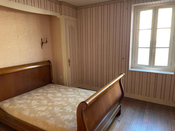 Maison de 177m², Montmerle centre