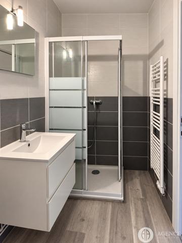 À LOUER – T2 DE 45 M² – BOURG-ARGENTAL