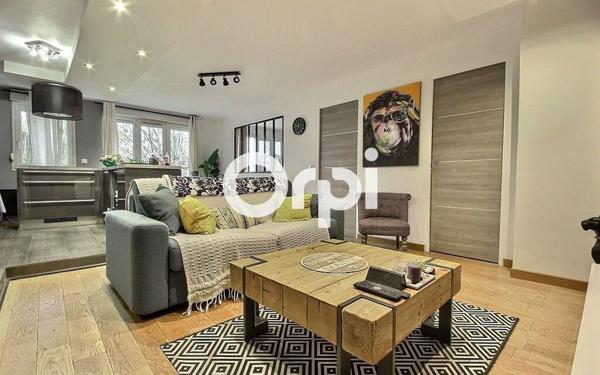 Appartement à vendre    2 pièces • 49,80 m2 Trappes