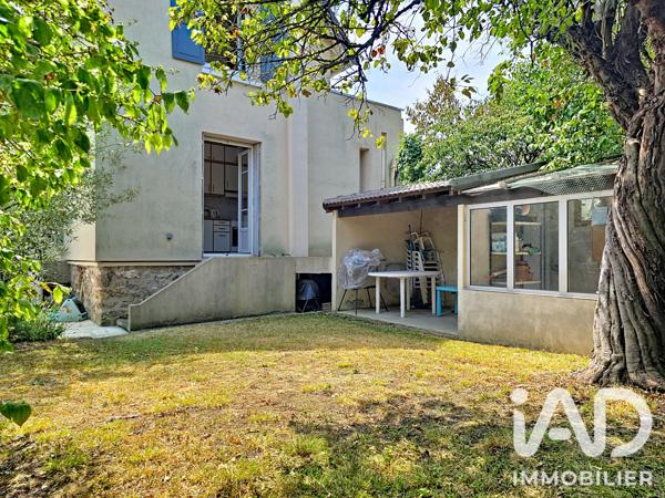 Maison à vendre 9 pièces 170 m² Suresnes
