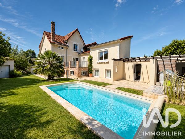 Maison à vendre 7 pièces 160 m² Sainte-Geneviève-des-Bois