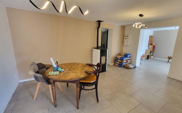 Maison à vendre    5 pièces •  Rosières