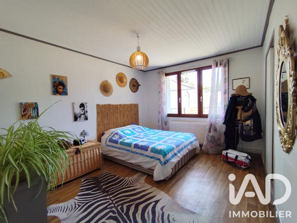 Maison à vendre 4 pièces 77,86 m² Saint-Jean-de-la-Ruelle