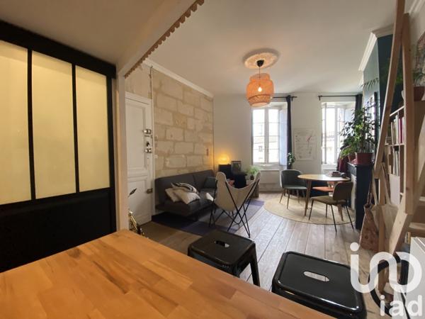 Appartement 1 pièce de 27 m² à Bordeaux (33000)