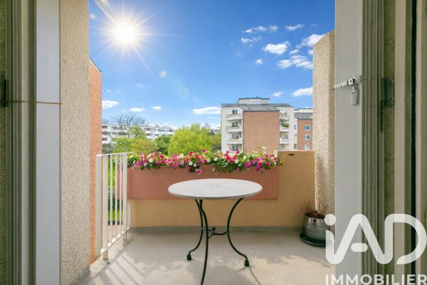 Appartement à vendre 4 pièces 83 m² Fontenay-sous-Bois