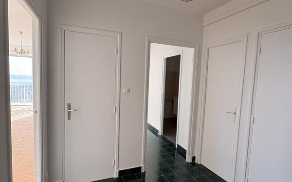 Appartement à louer    3 pièces •  Brest