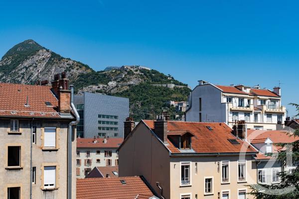 Appartement T3 à vendre  3 pièces - 79,20 m2 GRENOBLE - 38