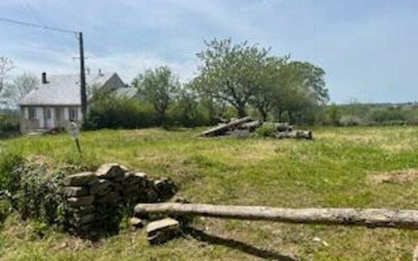 Terrain à vendre    Sauveterre-de-Rouergue