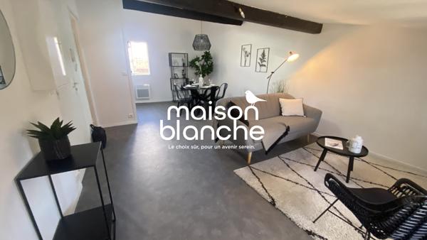 VIEUX BORDEAUX : Beau T3+bureau libre de 64m2 au sol environ Vue avec sur la Flèche St Michel