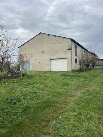 Propriété de 200 m² avec dépendance de 800 m² et terrain de 5 ha – Saint-Pradoux-du-Breuil