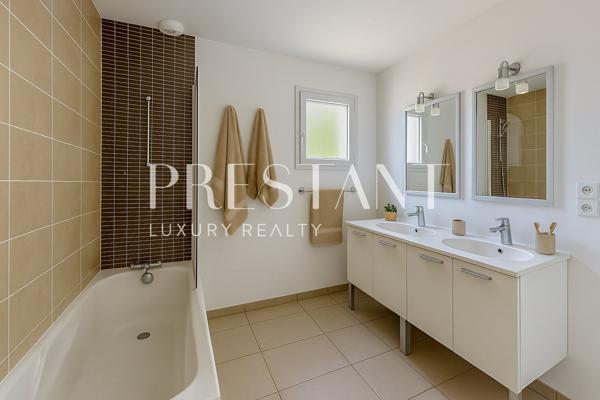 Quartier Jean Moulin – maison bien au calme, ANDERNOS LES BAINS