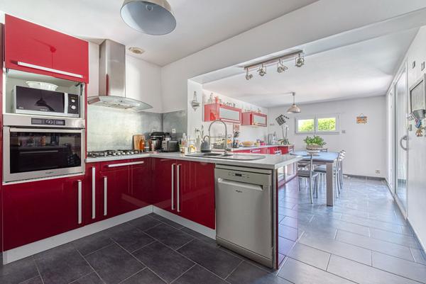 Maison Trelaze 5 pièce(s) 131 m2