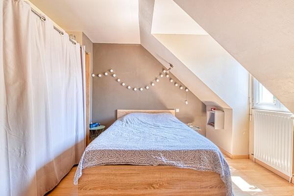 Maison Trelaze 5 pièce(s) 131 m2