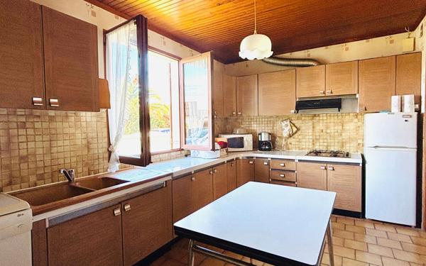 Maison à vendre    4 pièces •  Angresse