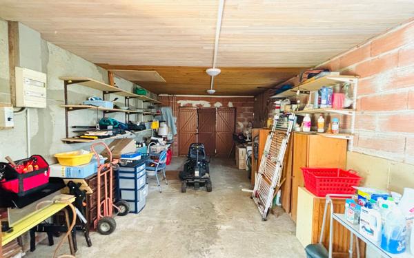 Maison à vendre    4 pièces •  Angresse