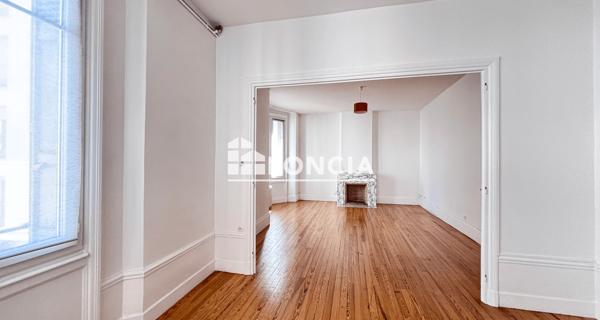 À vendre Appartement 5 pièces 113 m² - Saint-étienne 42000