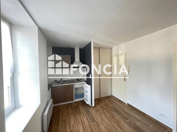 Location Studio 17.67 m² - 2 BD DU 14 JUILLET Villeneuve Sur Lot 47300