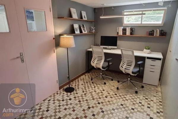 Vente                                                      Maison
                        
                     5 pièces                      116 m2                     à Saint-Laurent-Nouan
