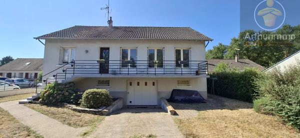Vente                                                      Maison
                        
                     5 pièces                      116 m2                     à Saint-Laurent-Nouan