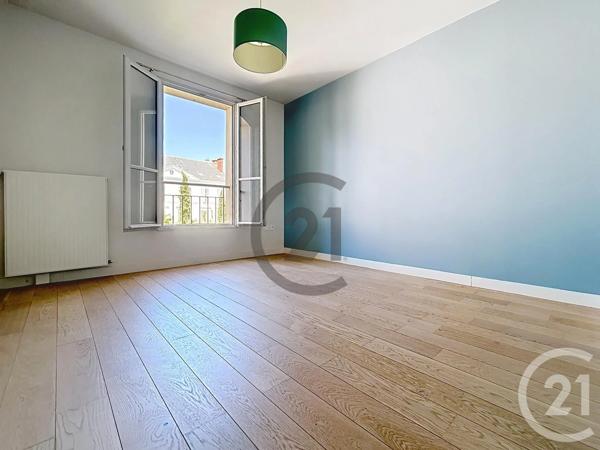Appartement T3 à vendre  3 pièces - 76,20 m 2   FONTAINEBLEAU  - 77