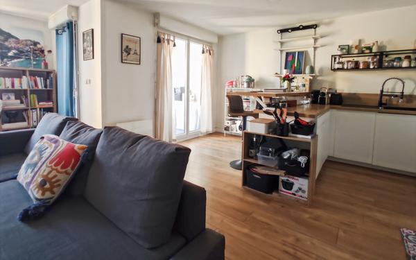 Appartement à vendre    3 pièces • 63 670 m2 Trélissac