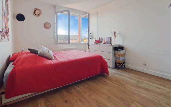 Appartement à vendre    3 pièces • 63 670 m2 Trélissac