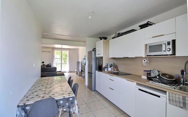 Appartement à vendre    4 pièces • 71,29 m2 Marseille 11