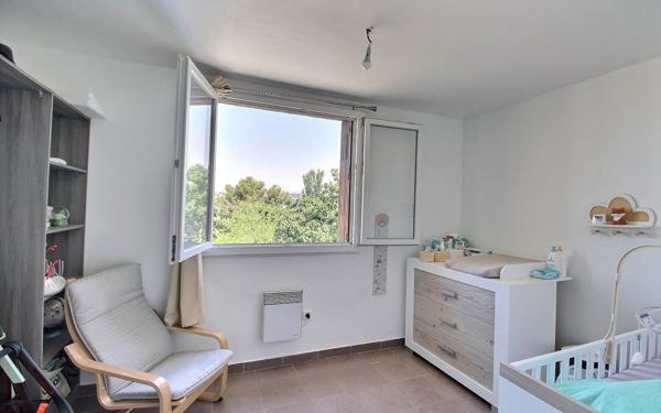 Appartement à vendre    4 pièces • 71,29 m2 Marseille 11