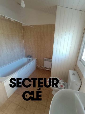 Maison mitoyenne 2 côtés Talence 77 m²
