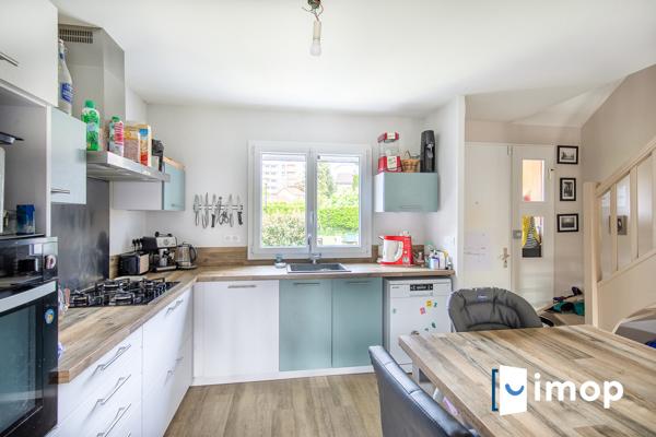 Belle maison Secteur Roue avec 4 chambres