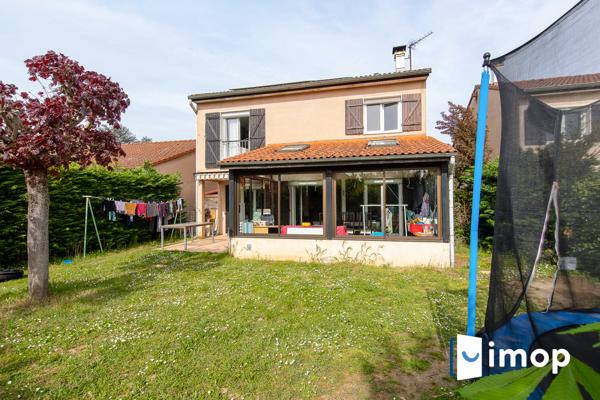 Belle maison Secteur Roue avec 4 chambres