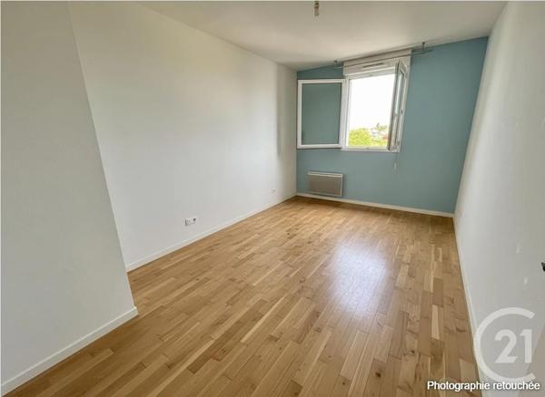 Appartement F3 à vendre  3 pièces - 74,31 m 2   JOUE LES TOURS  - 37
