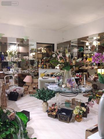 Fonds et/ou murs commerciaux à louer à Cambrai dans le Nord (59400), ref : 59085-L476   
Centre-Ville