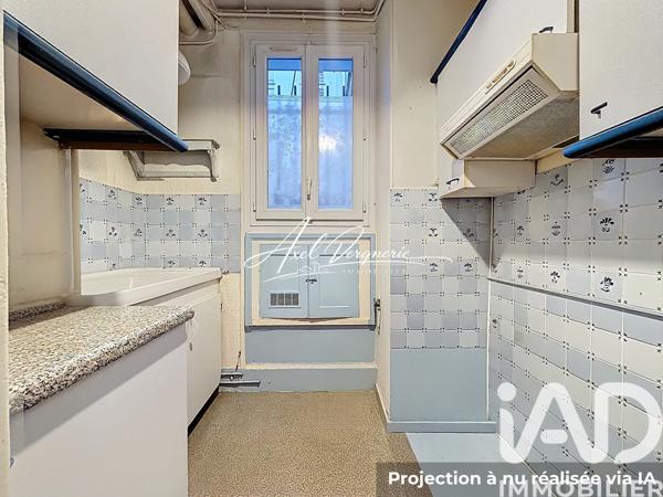 Appartement à vendre 4 pièces 75,99 m² Paris 2