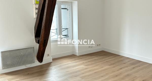 Location Appartement 3 pièces 42 m² - Orléans 45000