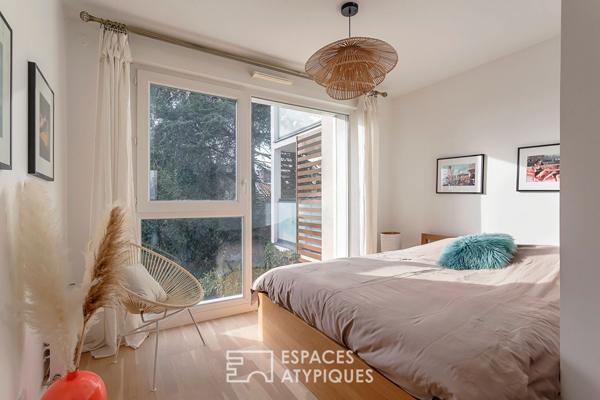 Duplex contemporain avec jardin dans le centre d’Ecully