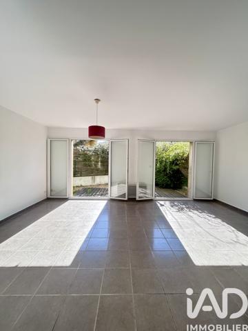 Maison à vendre 4 pièces 80 m² Vinassan