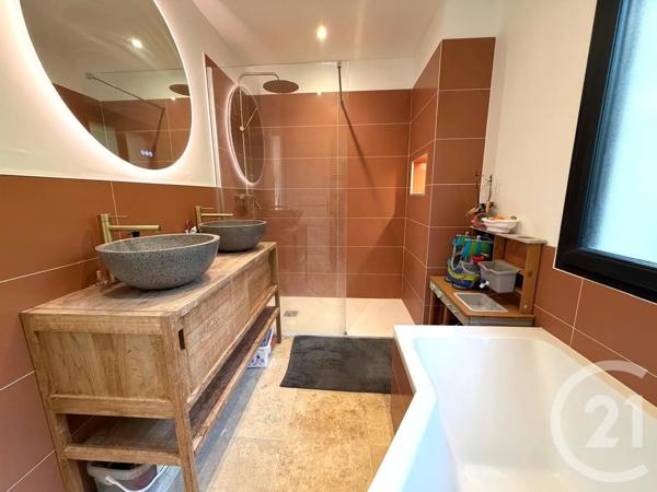 Maison à vendre  5 pièces - 104 m 2   BOIS GUILLAUME  - 76
