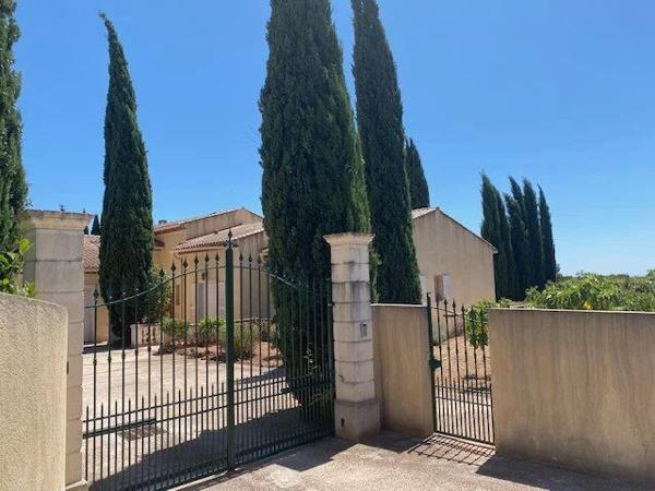 Vente Villa 6 pièces 267 m2 à Solliès-Pont